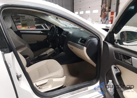 2011 Volkswagen Jetta 2.0L Tdi Le from USA, damaged, VIN 3VWLL7AJ0BM074116